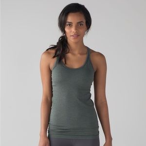 Lululemon Ebb to Street Tank sz 4